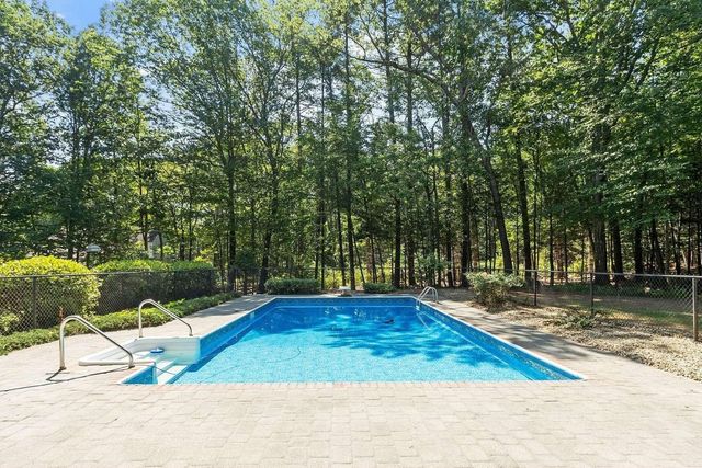 55 Woodridge Road, Hampstead, NH 03826