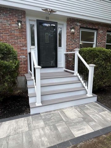 55 Woodridge Road, Hampstead, NH 03826