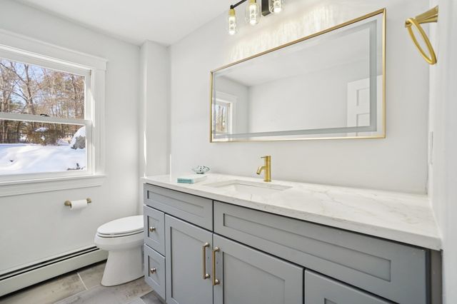 55 Woodridge Road, Hampstead, NH 03826