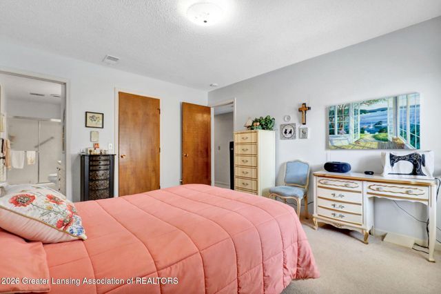 1046 Grenoble Lane A, Lansing, MI 48917