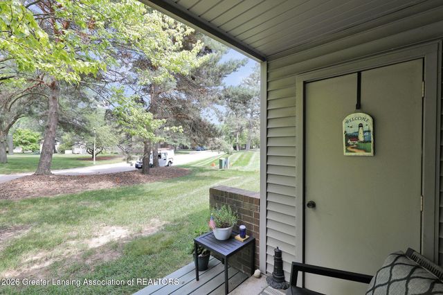 1046 Grenoble Lane A, Lansing, MI 48917