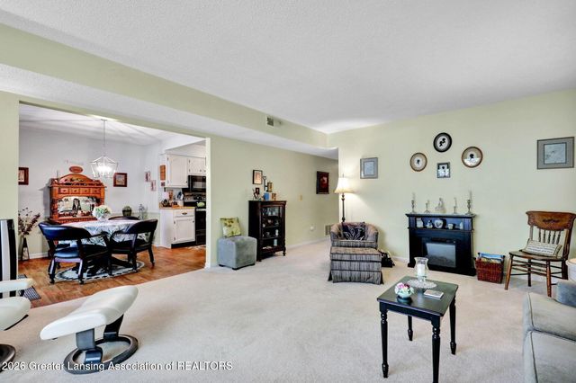 1046 Grenoble Lane A, Lansing, MI 48917