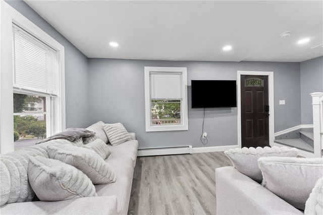 31 Stadden Street, Providence, RI 02907