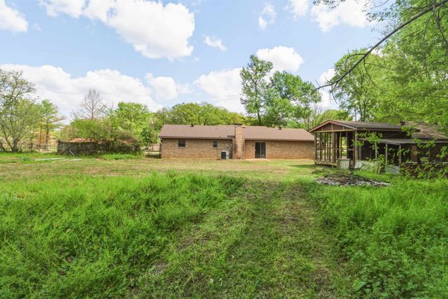 1205 Garden Drive, Longview, TX 75603