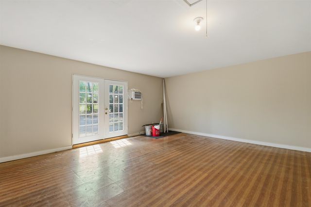 1205 Garden Drive, Longview, TX 75603