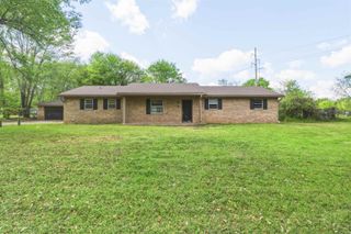 1205 Garden Drive, Longview, TX 75603