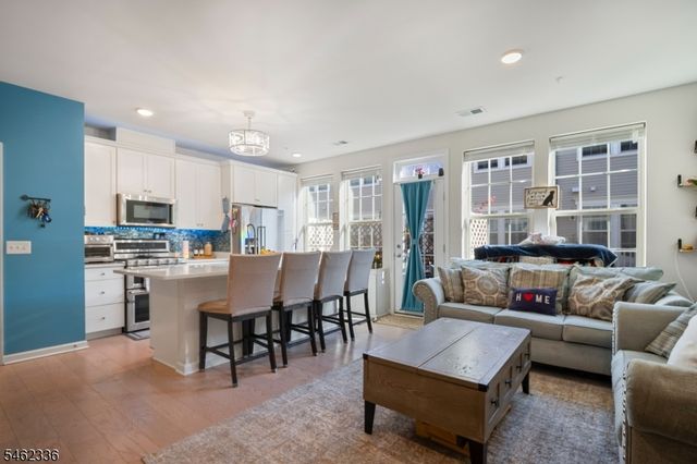 39 S Davenport St, Somerville Boro, NJ 08876