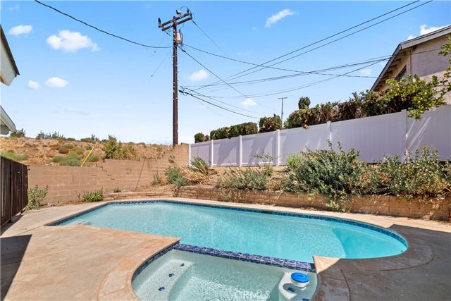 105 N Palo Cedro, Diamond Bar, CA 91765