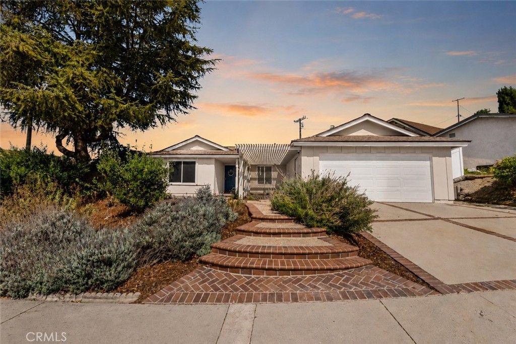 105 N Palo Cedro, Diamond Bar, CA 91765