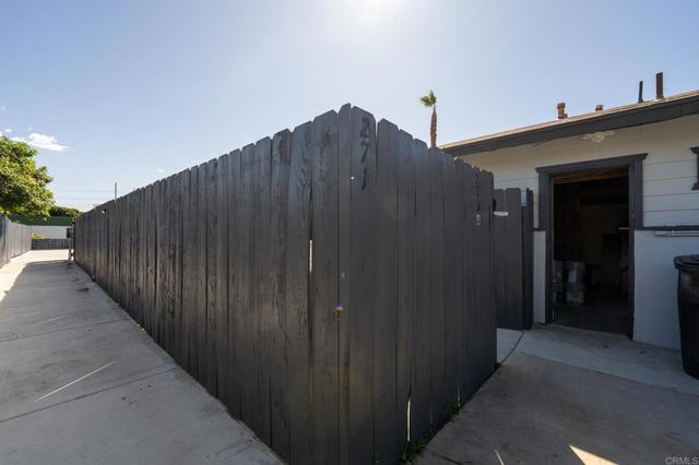 271 73 Quintard Street, Chula Vista, CA 91911