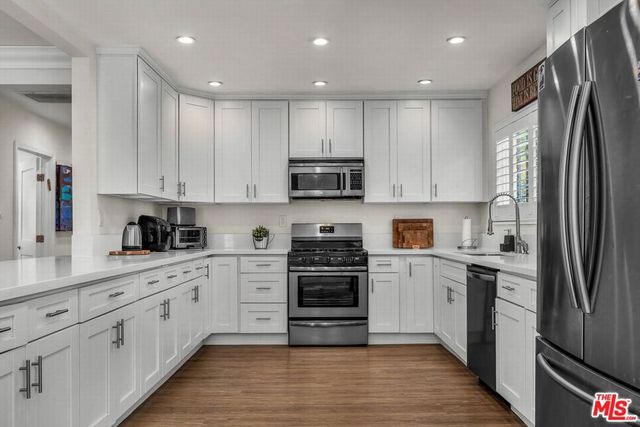 478 S Sherbourne Drive, Los Angeles, CA 90048