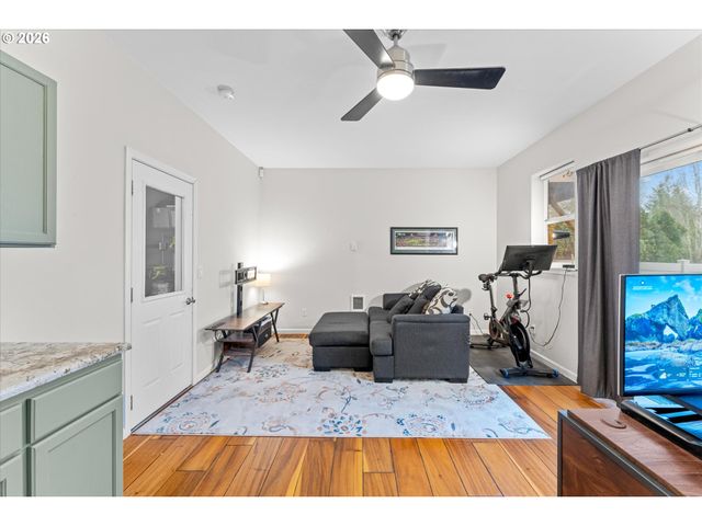 18718 Sw 91ST Ter, Tualatin, OR 97062