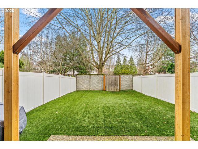 18718 Sw 91ST Ter, Tualatin, OR 97062