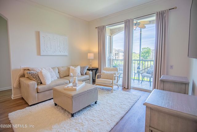 7990 BAYMEADOWS Road E 823, Jacksonville, FL 32256