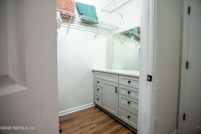 7990 BAYMEADOWS Road E 823, Jacksonville, FL 32256