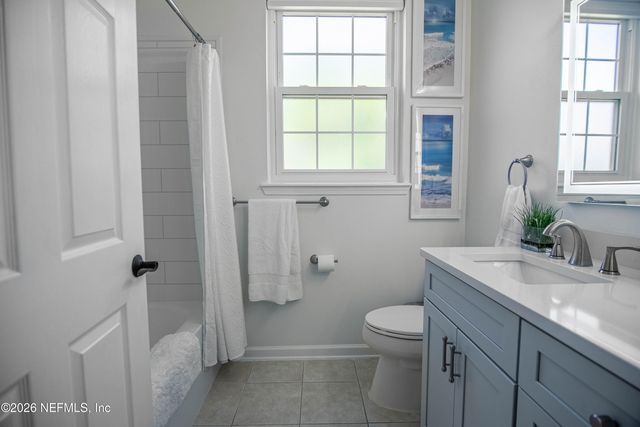 7990 BAYMEADOWS Road E 823, Jacksonville, FL 32256