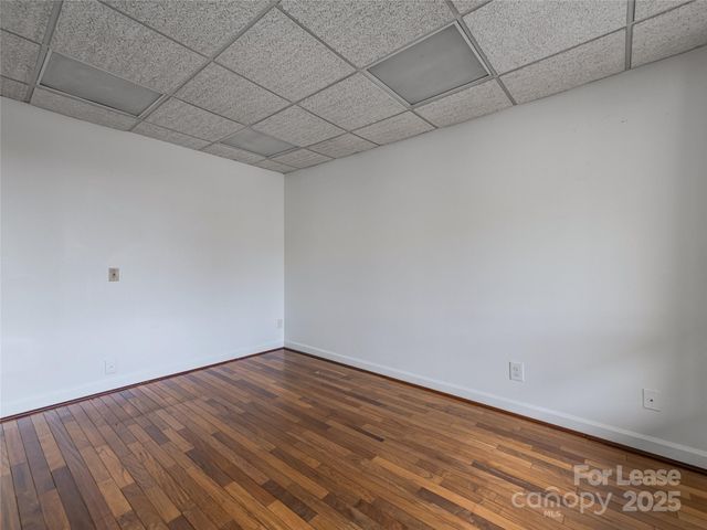 70 Wall Street, Asheville, NC 28801