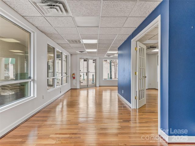 70 Wall Street, Asheville, NC 28801