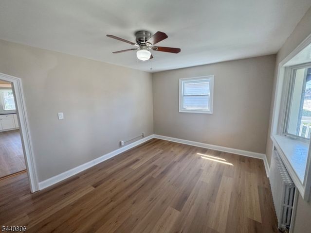 192 N 6Th St, Saddle Brook Twp., NJ 07663