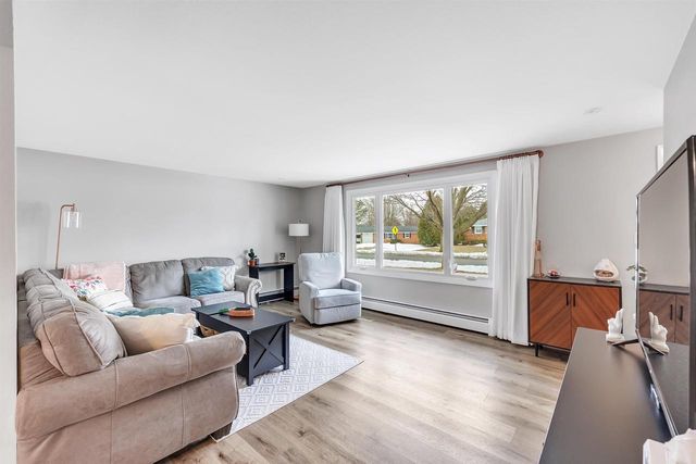 333 STEVEN STREET, Green Bay, WI 54303