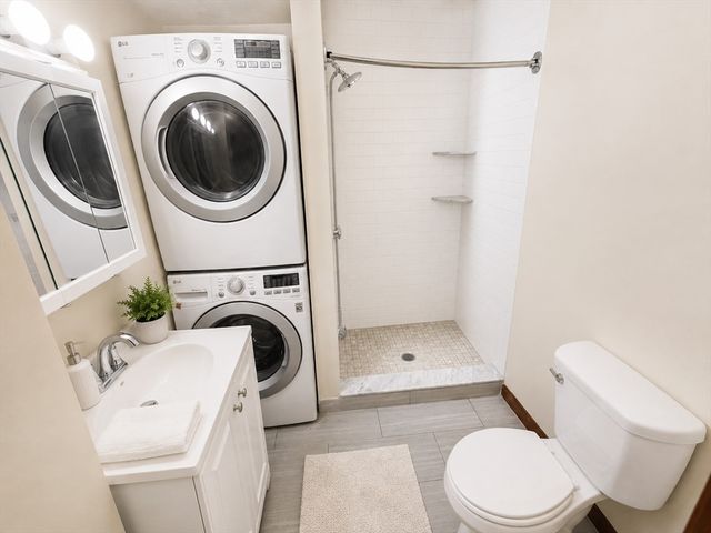 116 Bremen 3, Boston, MA 02128