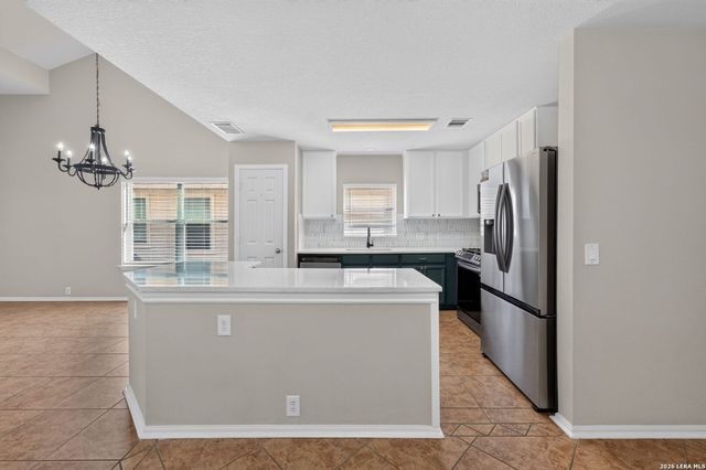 3727 SUMANTRA CLF, San Antonio, TX 78261