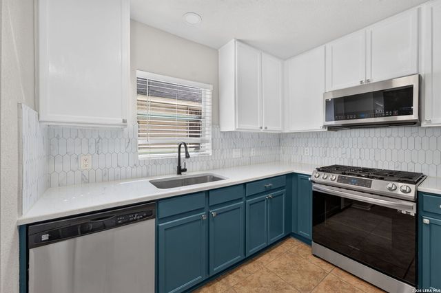 3727 SUMANTRA CLF, San Antonio, TX 78261