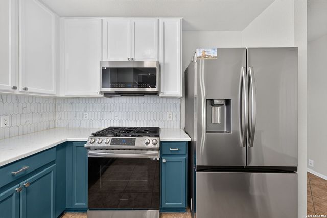 3727 SUMANTRA CLF, San Antonio, TX 78261