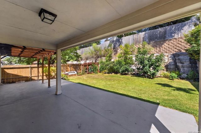 3727 SUMANTRA CLF, San Antonio, TX 78261