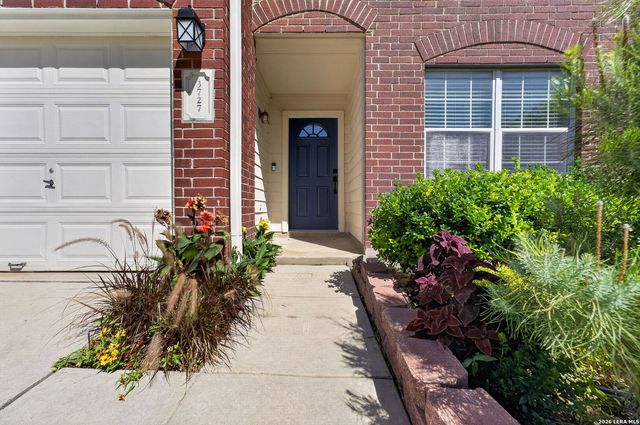3727 SUMANTRA CLF, San Antonio, TX 78261