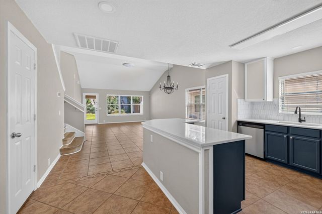 3727 SUMANTRA CLF, San Antonio, TX 78261