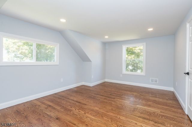 14 Hemlock Rd, Rockaway Boro, NJ 07866