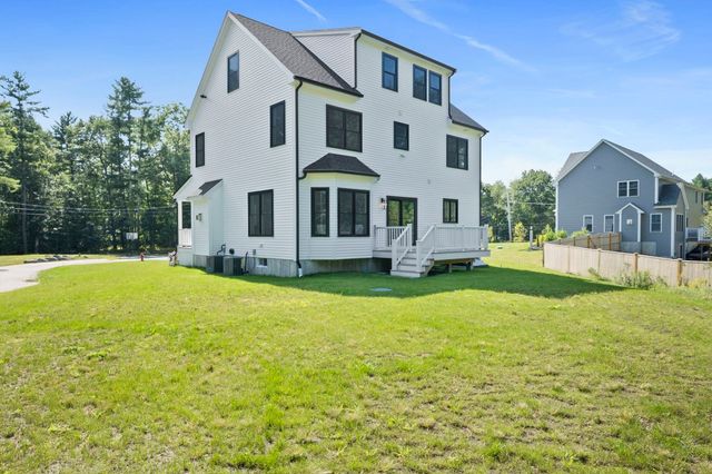 5 Joshua Dr, Easton, MA 02375