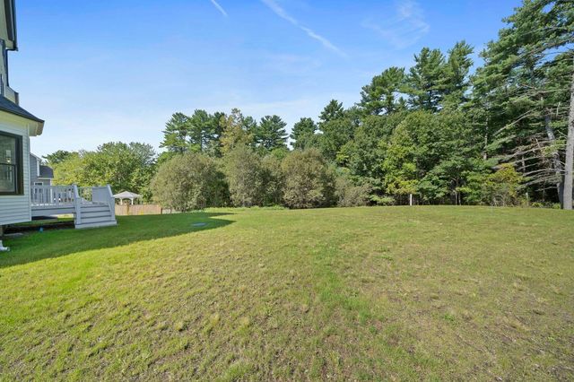 5 Joshua Dr, Easton, MA 02375