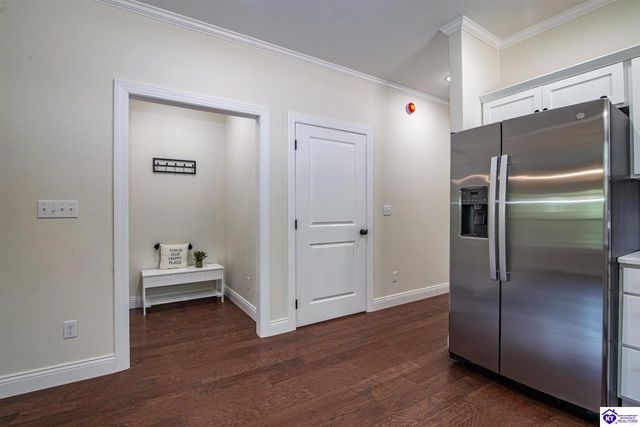 295 Piping Rock Road, Brandenburg, KY 40108