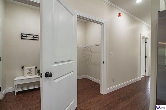 295 Piping Rock Road, Brandenburg, KY 40108