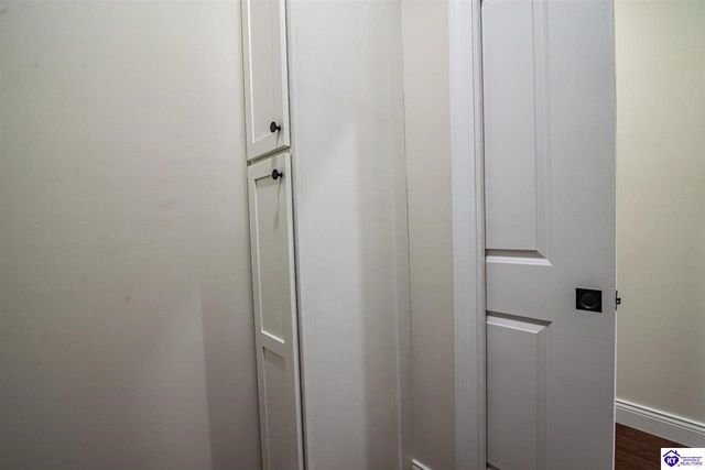 295 Piping Rock Road, Brandenburg, KY 40108