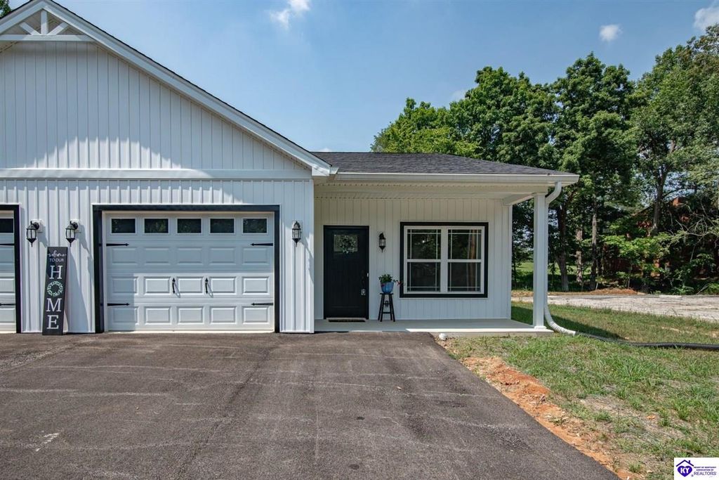 295 Piping Rock Road, Brandenburg, KY 40108