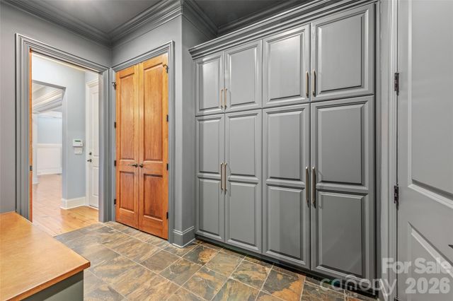 8610 Highgrove Street, Charlotte, NC 28277