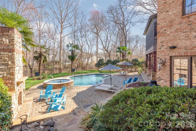 8610 Highgrove Street, Charlotte, NC 28277