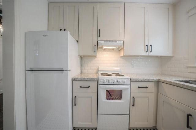 811-A Woodard St, Houston, TX 77009