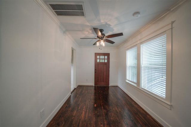 811-A Woodard St, Houston, TX 77009