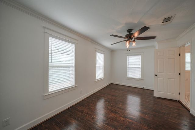 811-A Woodard St, Houston, TX 77009