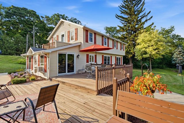 N45W32509 Watertown Plank ROAD, Nashotah, WI 53058