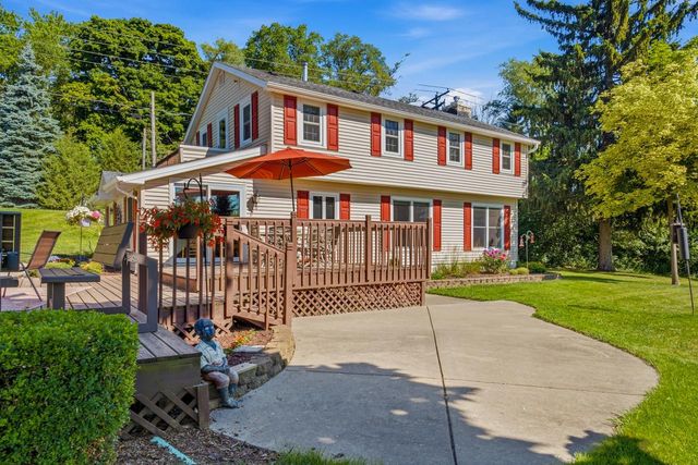 N45W32509 Watertown Plank ROAD, Nashotah, WI 53058