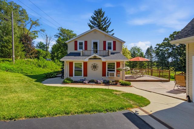 N45W32509 Watertown Plank ROAD, Nashotah, WI 53058
