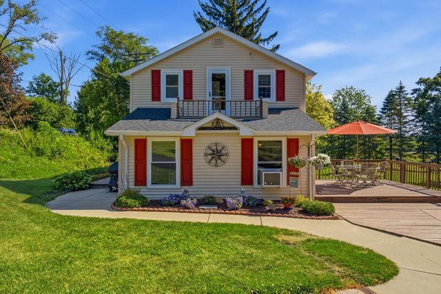 N45W32509 Watertown Plank ROAD, Nashotah, WI 53058