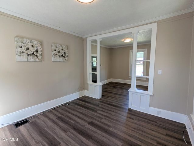 900 Grover Street, Johnson City, TN 37601