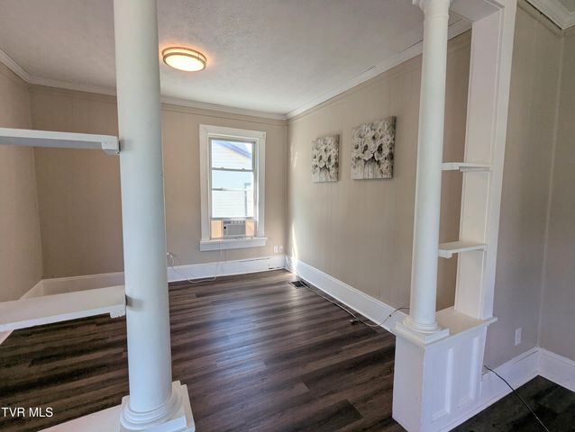 900 Grover Street, Johnson City, TN 37601