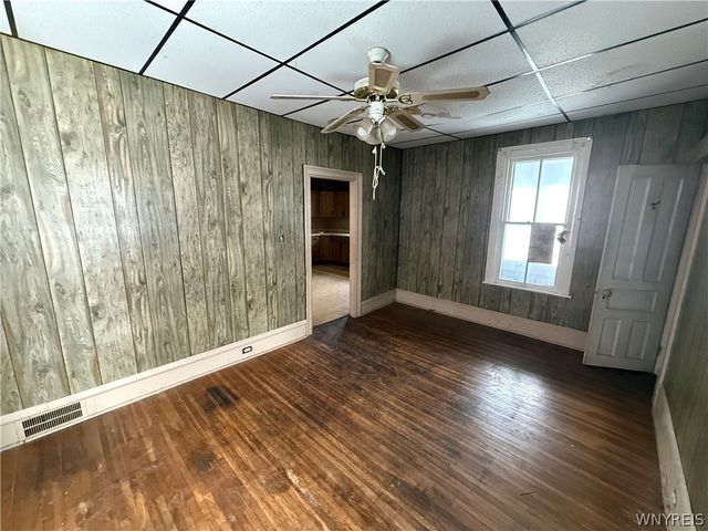 1317 Niagara Avenue, Niagara Falls, NY 14305